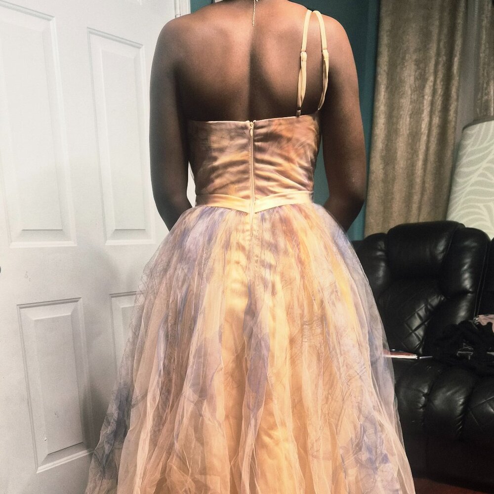 Dress - Picture 2 of 2